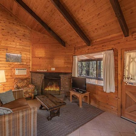 Forest Cabin 5 Old Glory Пейсън Екстериор снимка