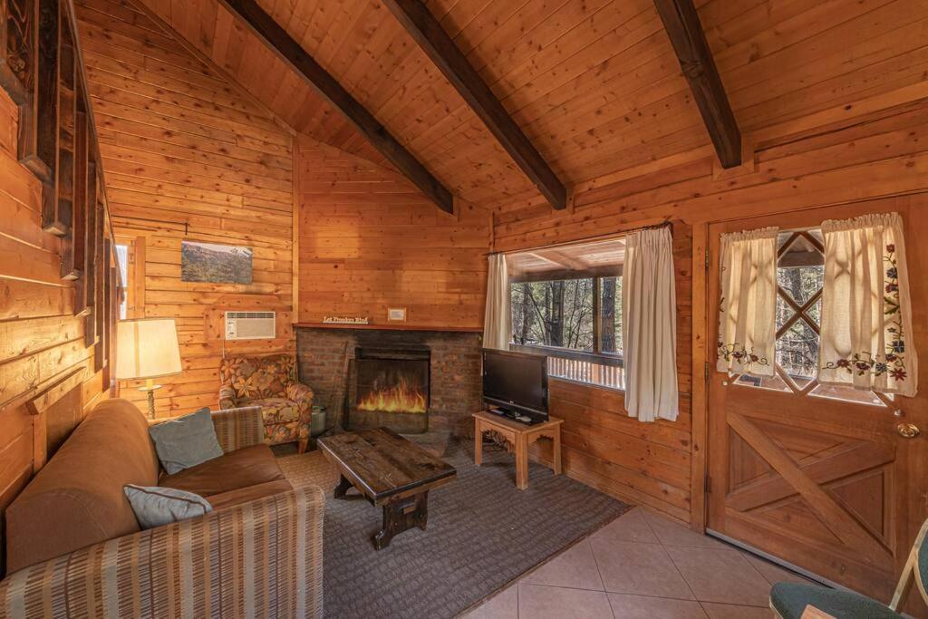 Forest Cabin 5 Old Glory Пейсън Екстериор снимка
