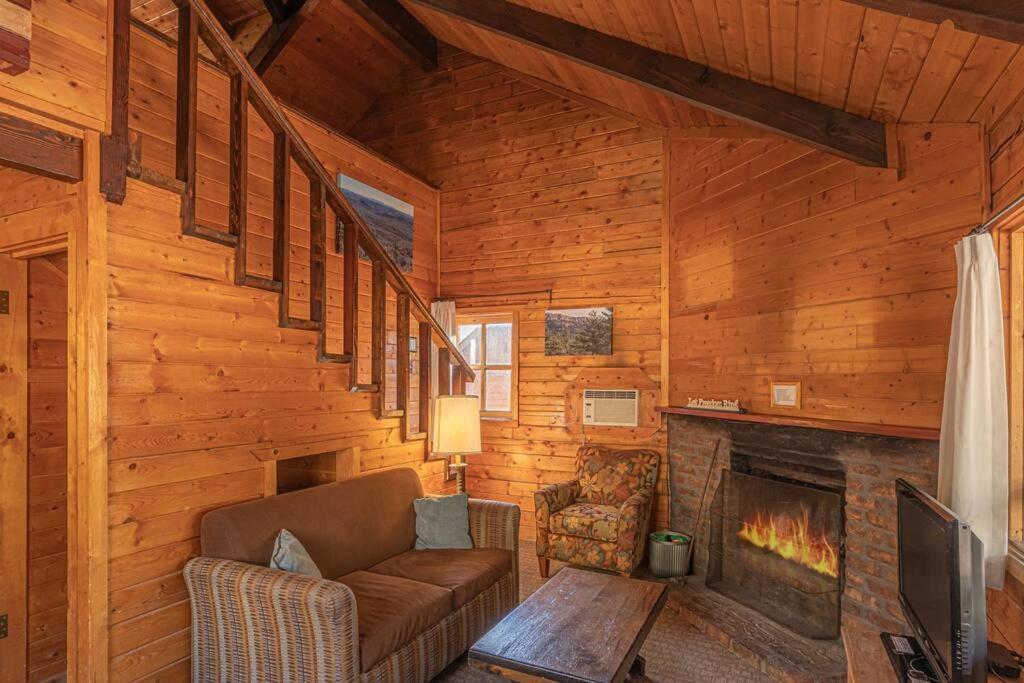 Forest Cabin 5 Old Glory Пейсън Екстериор снимка